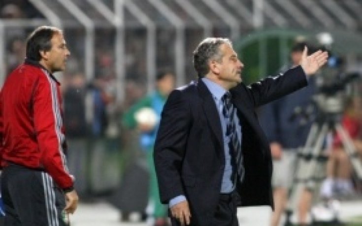 Една въпросителна в състава на Феро за мача с Хамбург
