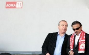 Прамод Митал на Българска армия