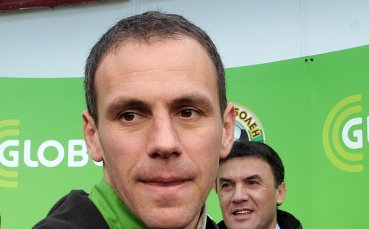 Национал купонясва до 3 сутринта с гръцка фолк звезда