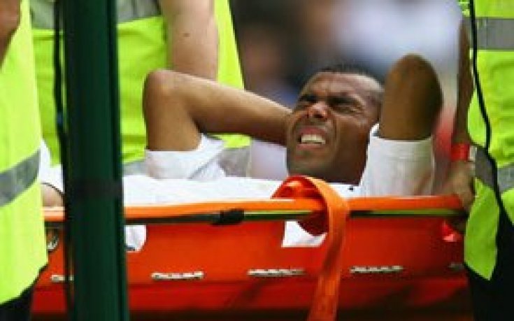 Люк Янг вместо Ашли Коул срещу Русия