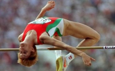 Стефка чества рекорда си сред сираци