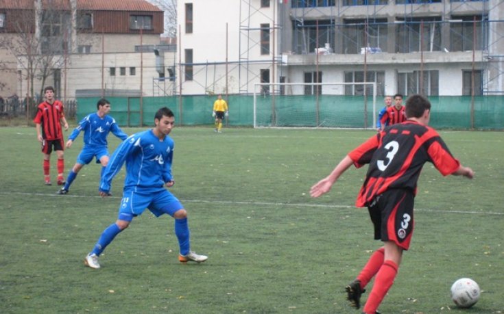 Левски и Локо Сф мръзнат за 0:0