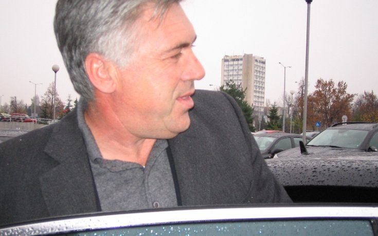 Анчелоти раздава екипи на малчугани