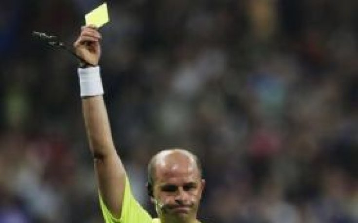 Конрад Плауц свири България - Румъния