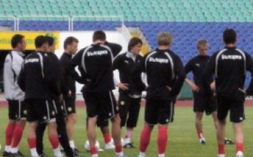 Дафчев аут за двубоя с Румъния