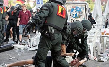 Германски полицаи ще охраняват мачове от Евро 2008