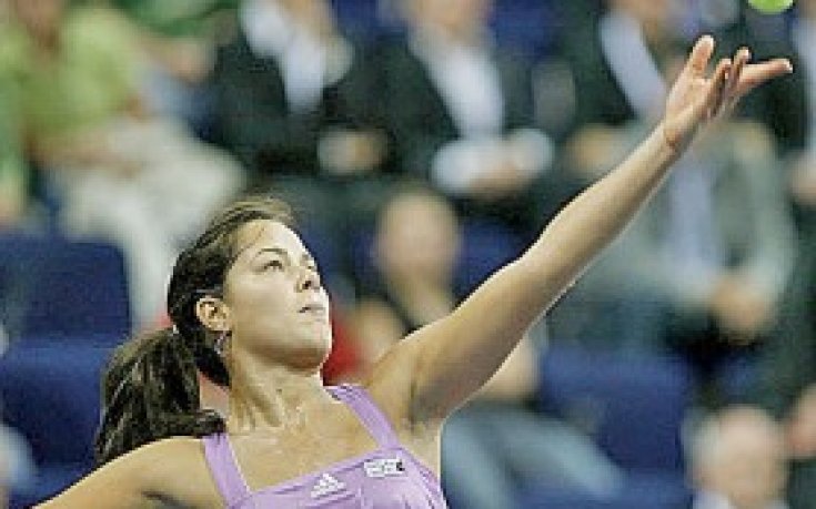 Ана - фенка на Челси, гаджето й тренира белградски тим