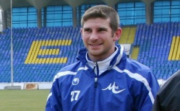 Седрик Бардон ще изпълни договора си с Левски
