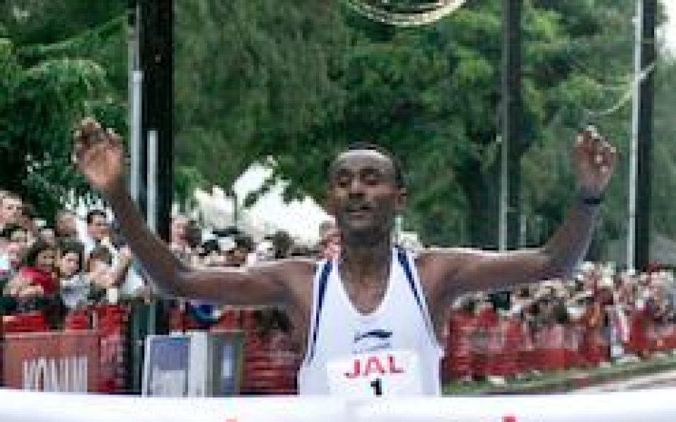 Толоса спечели маратона в Хонолулу за втори пореден път