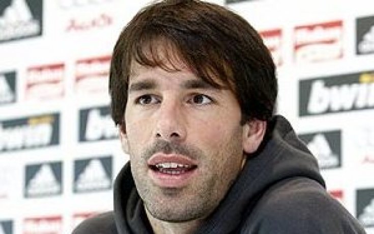 Нистелрой не иска да поднови договора си с Реал