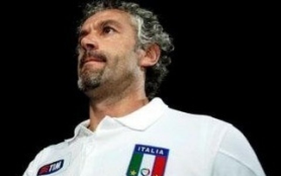 Донадони иска да води Италия и срещу България