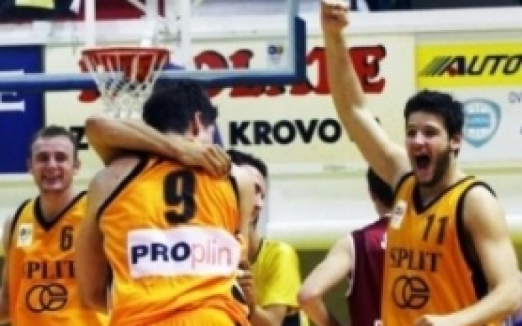 Сплит губи в Белград, Деян Ивнаов блести