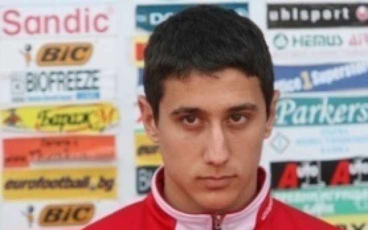 Мишо Александров пак игра за Борусия Дортмунд