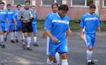 Спартак Варна започна със седем гола