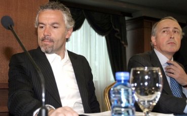 Донадони подновява договора си с Италия