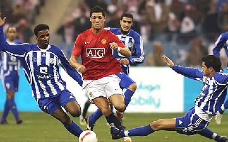 Юнайтед загуби от араби в демонстративен мач