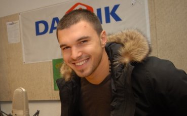 Тевес вечеря до масата на Мартин и Валери