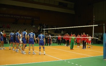 Двама отнесоха глоби заради ритници