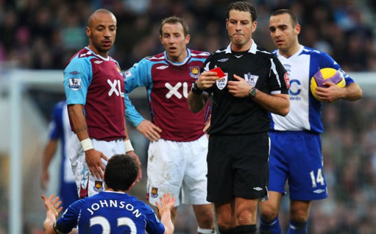 Отмениха червения картон на Лий Бойър