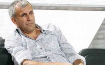 Янакис призова за търпение, Обрадович не може да повярва