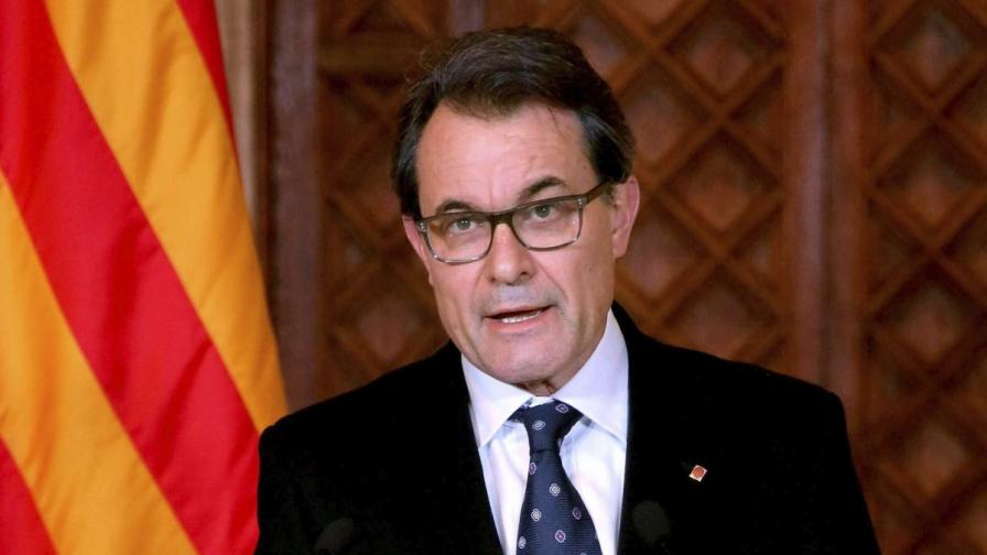 Президентът на Каталония Артур Мас
