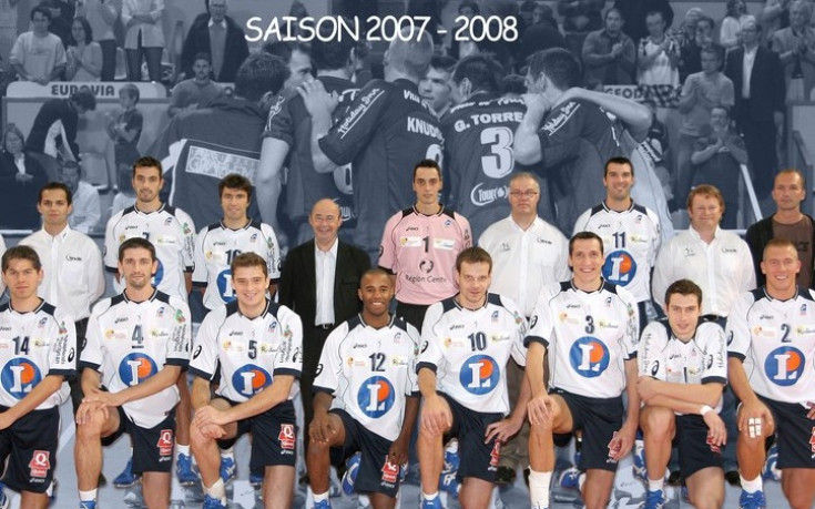 Михайлов на стълбичката, Милушев пак бомбандир