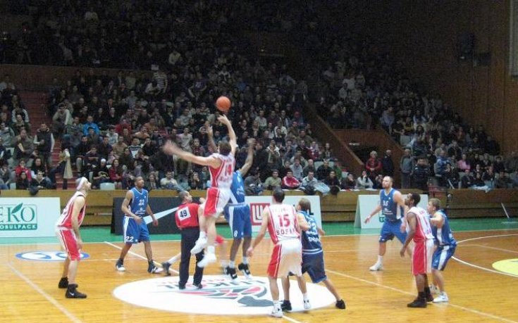 Лукойл би, но с малко