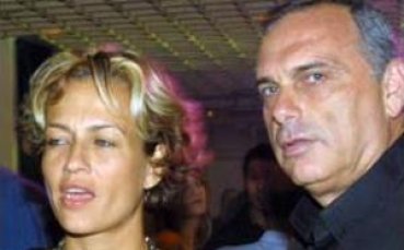 Смъртни заплахи и расизъм срещу Аврам Грант