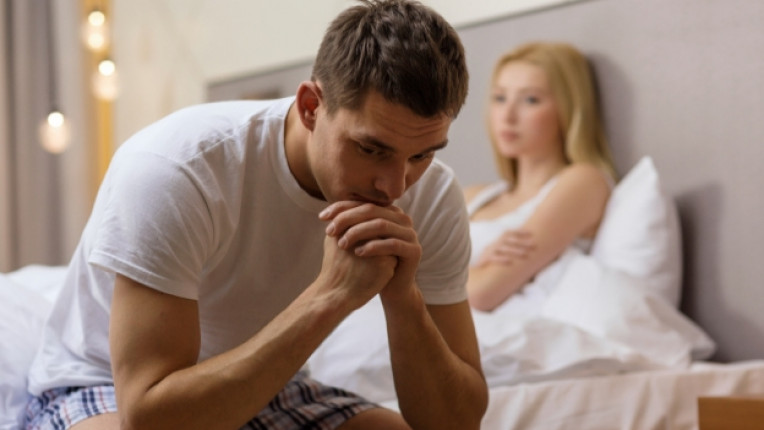 връзка интимност секс проблем насилие двойка партньори