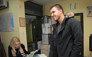 Валери Божинов се готви с йога и чака мачовете