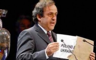 Украйна се дъни за Евро 2012, Италия и Германия в очакване