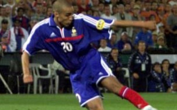 Промененият Доменек защити Трезеге