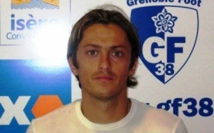 Янев остана на пейка при победа на Гренобъл