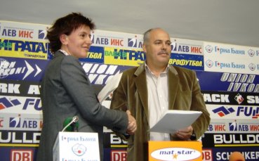 Награждават шампиона във Варна