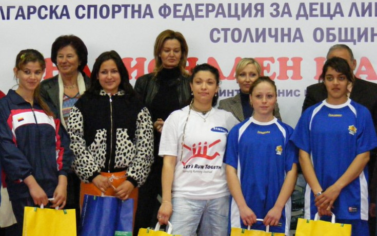 Стефка Костадинова
