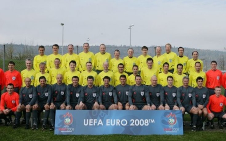 По 10 хиляди евро ще прибират съдиите на Евро’08