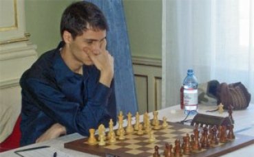 Чепаринов падна от Адамс