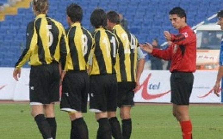 Селам сменя Минев в групата на Ботев