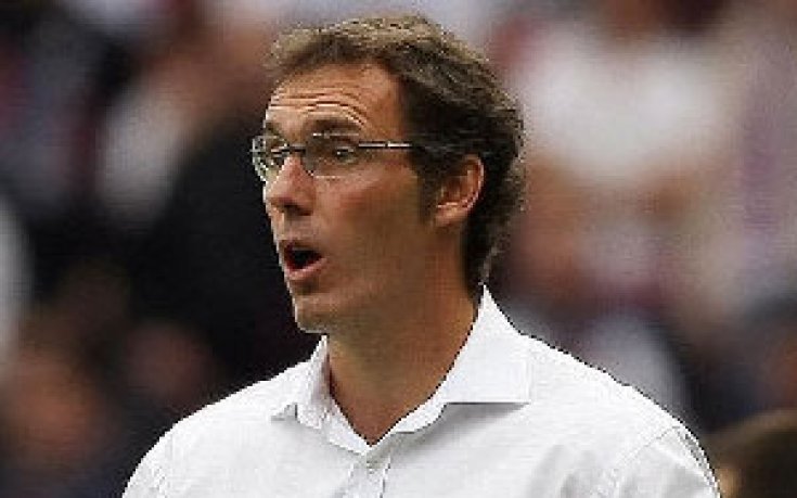 Лоран Блан все още вярва в титлата