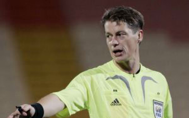 УЕФА повери финала на Любош Микел