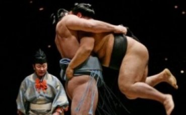 Котоошу поведе еднолично в Токио