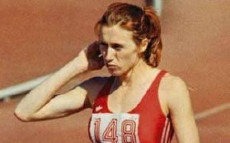 Кирилова с успех на 400 метра във Фаро