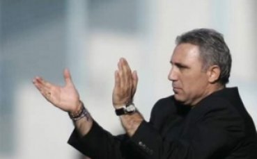 Вестник Спорт: Ицо обядва с шефове на Цървена Звезда