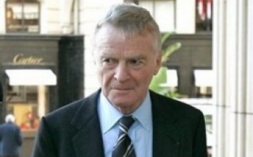 Множат се кандидатите за заместници на Моузли