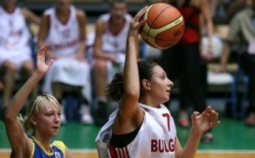 Жаклин Златанова подписа в Испания