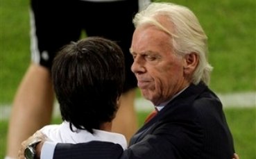 Беенхакер: Ние имаме добри играчи, Германия има класа