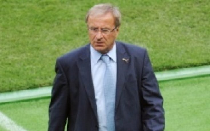 Хикерсбергер остава начело на Австрия