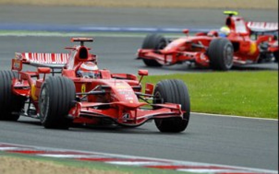 Двоен успех за Ферари и провал за Хамилтън във Франция