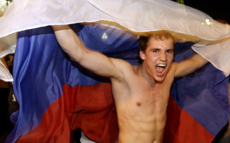 Отпуснаха по-малко билети за руските фенове