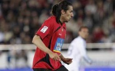 Нюкасъл подписа с аржентинец